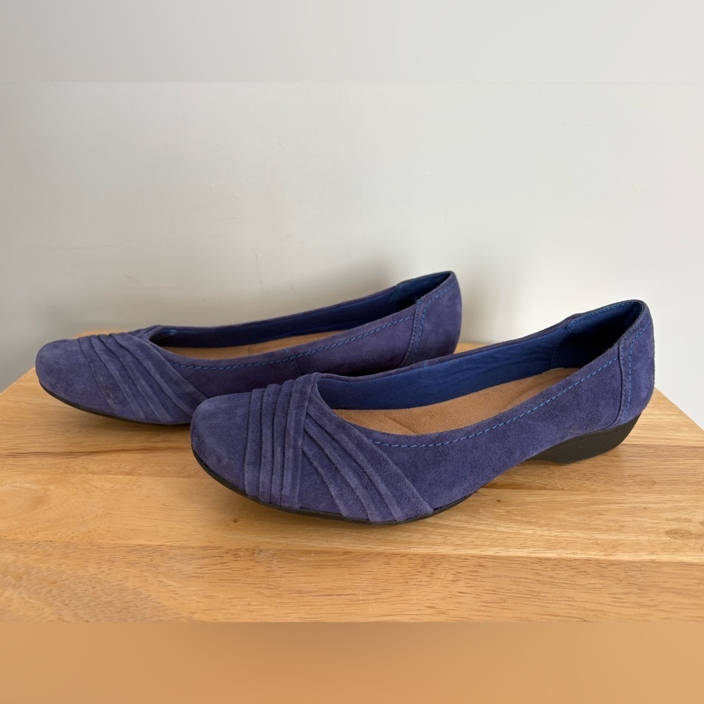 Clarks Bendables “Propose Pixie” Blue Suede Flats, Women’s US 9.5 M New
